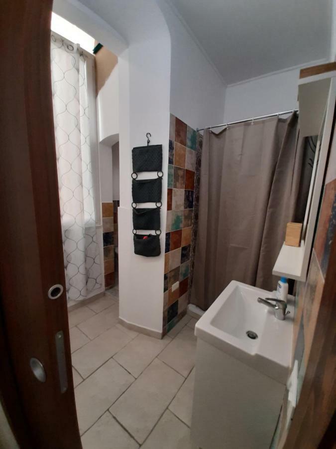 Casa Chicca Hotel La Spezia Bagian luar foto